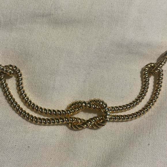 Talbots goldtone choker necklace with knot detail - Picture 3 of 3